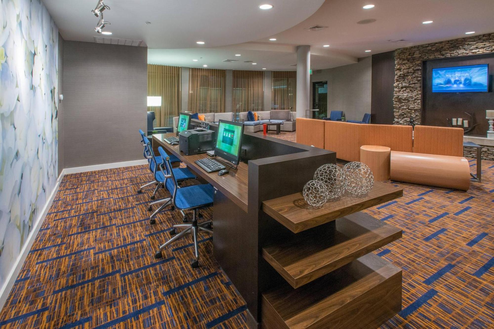 Courtyard By Marriott Albany Hotel Kültér fotó